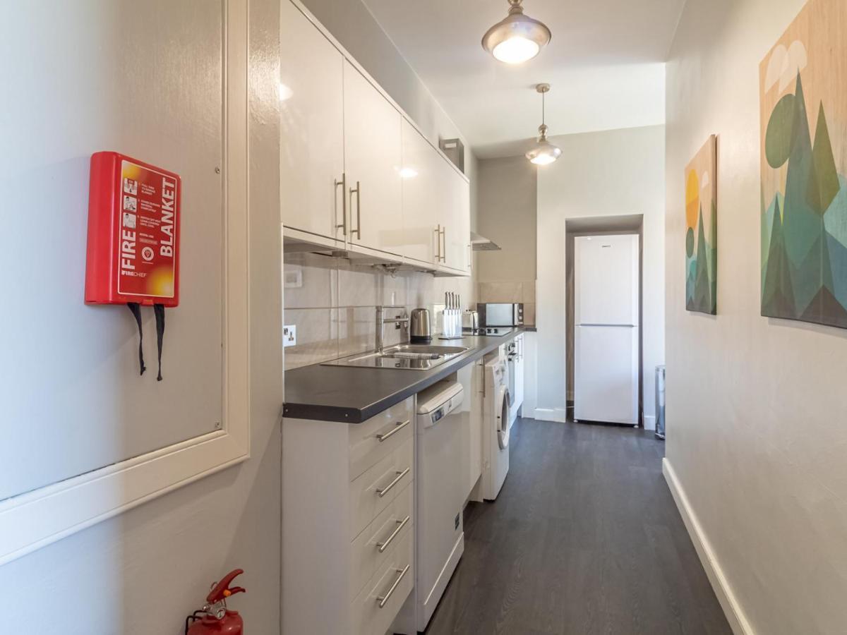 Pass The Keys Spacious And Homely Flat On The Royal Mile Edimburgo Exterior foto